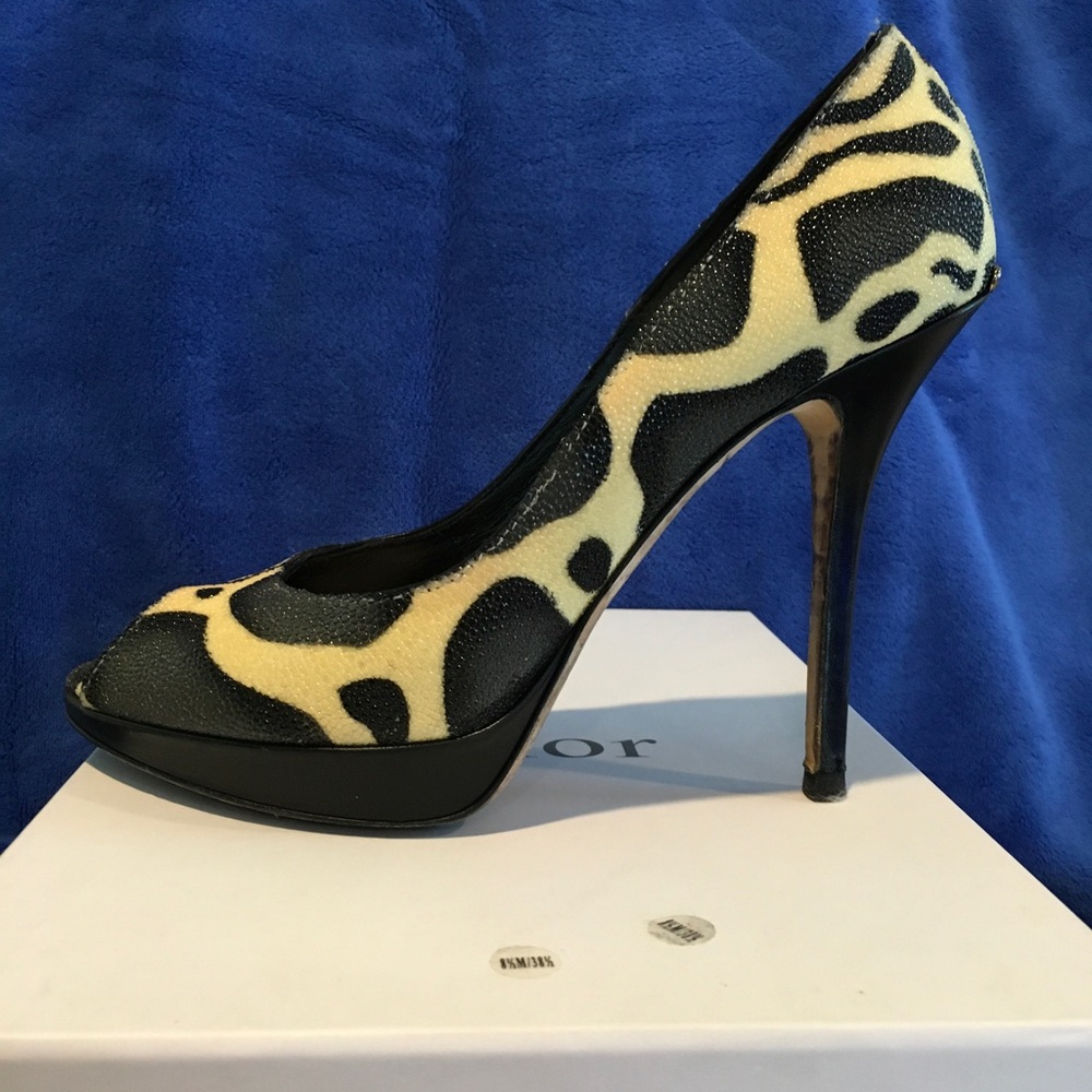 Miss Dior Escarpin11. Noir/Blanc Heels